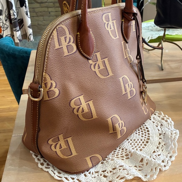 Dooney & Bourke Tan Monogram Domed Logo Satchel - Picture 2 of 7